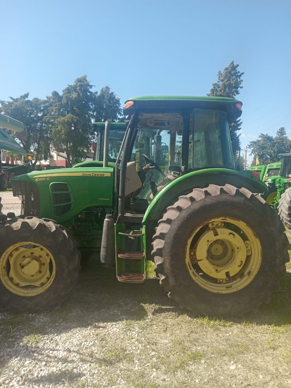 Tractor