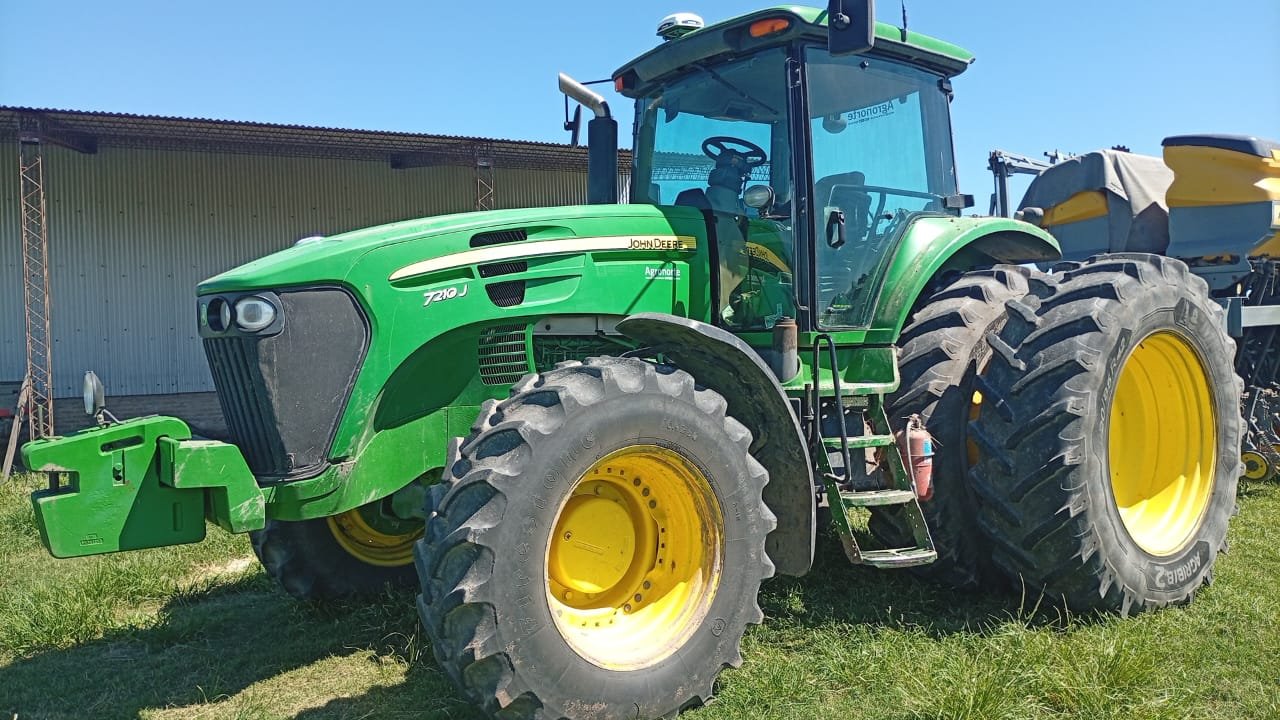 Tractor