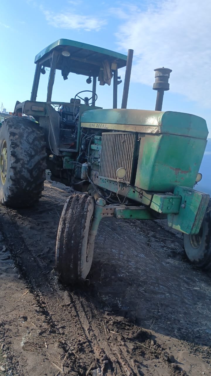 Tractor